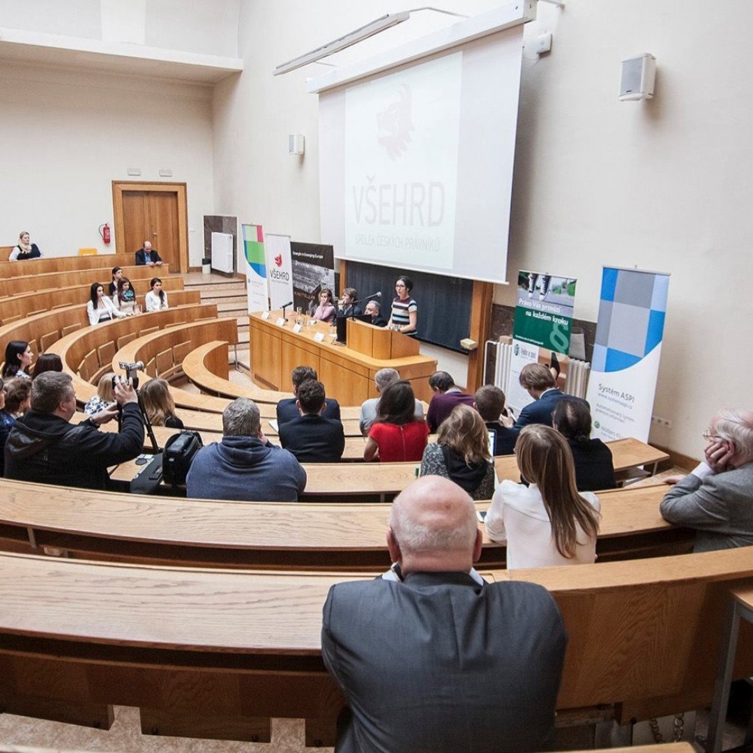 Mediální konference: Nová média a právo